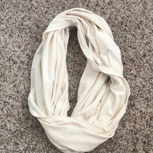 Charming Charlie’s Cream Infinity Scarf - Picture 1 of 1